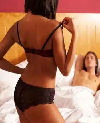 Vile Parle Female Escorts